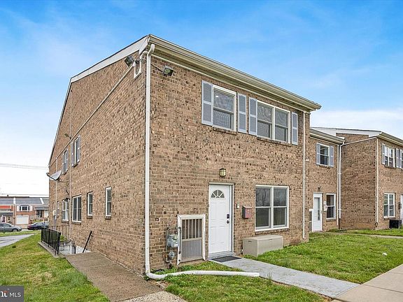 2nd image of 12135 Academy Rd Unit 19