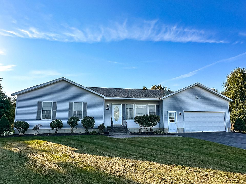 720 Cumberland Head Rd, Plattsburgh, NY 12901 Zillow