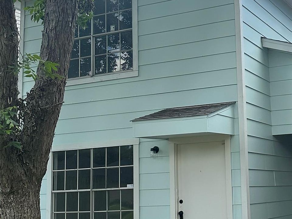 1st image of 804 Ward St
