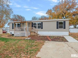 3725 N Peoria Rd #203, Springfield, IL 62702