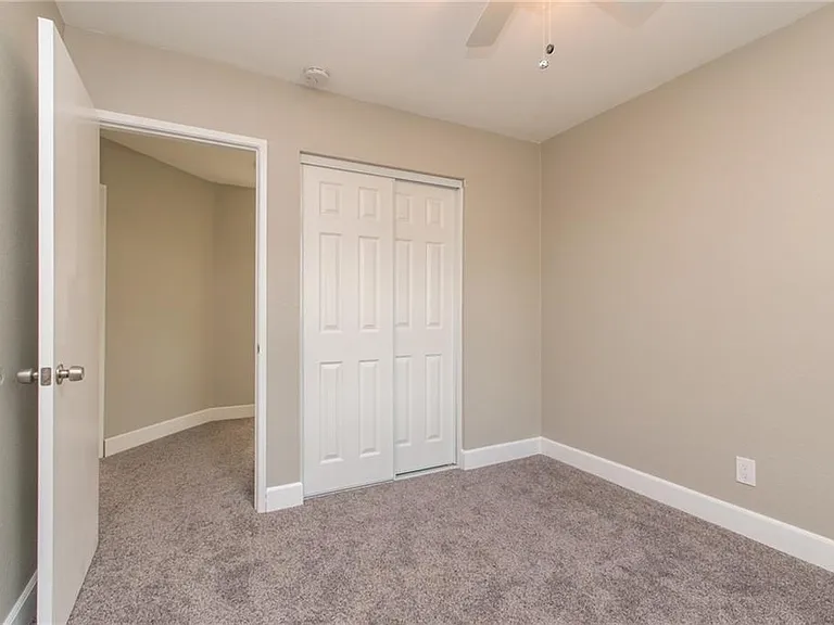 11441 Mount Johnson Ct — Photo 16
