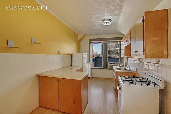 Rented by Corcoran | media 16