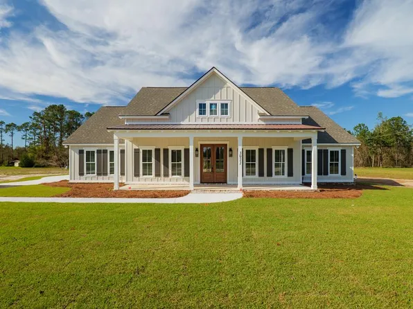 3911 Knights Academy Rd, Valdosta, GA 31605