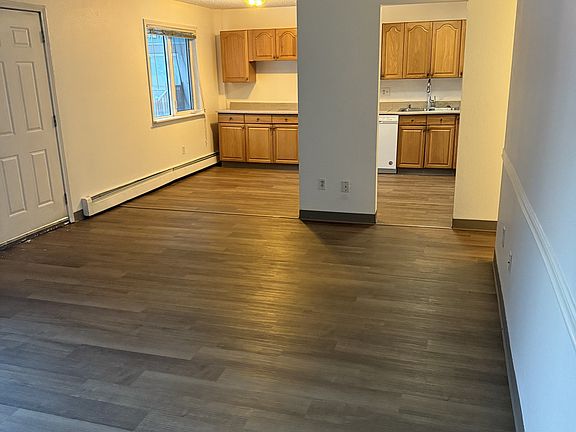5th image of 100 B St #3