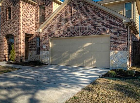 Alternate street view of home