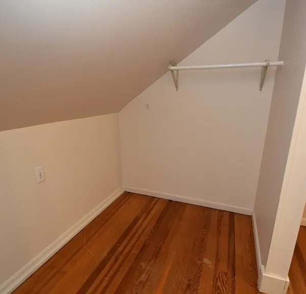 33 Glen Ave — Photo 24