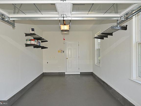3rd image of 13941 Gullane Dr #115