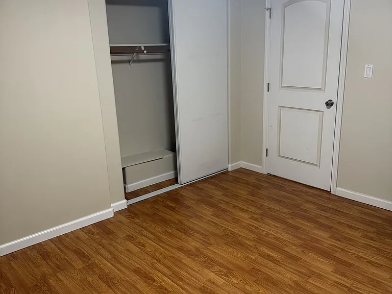 2752 35th Ave #1 — Photo 1