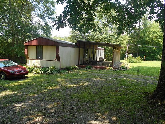 3rd image of 925 County Road 221