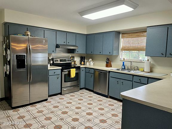 4th image of 2615 Willow Oak Dr