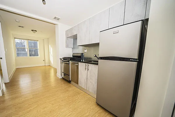 Rented by Level Group | media 1