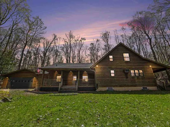2835 S Barnard Rd, Charlevoix, MI 49720
