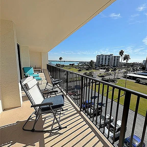 1460 Gulf Blvd #411 — Photo 27