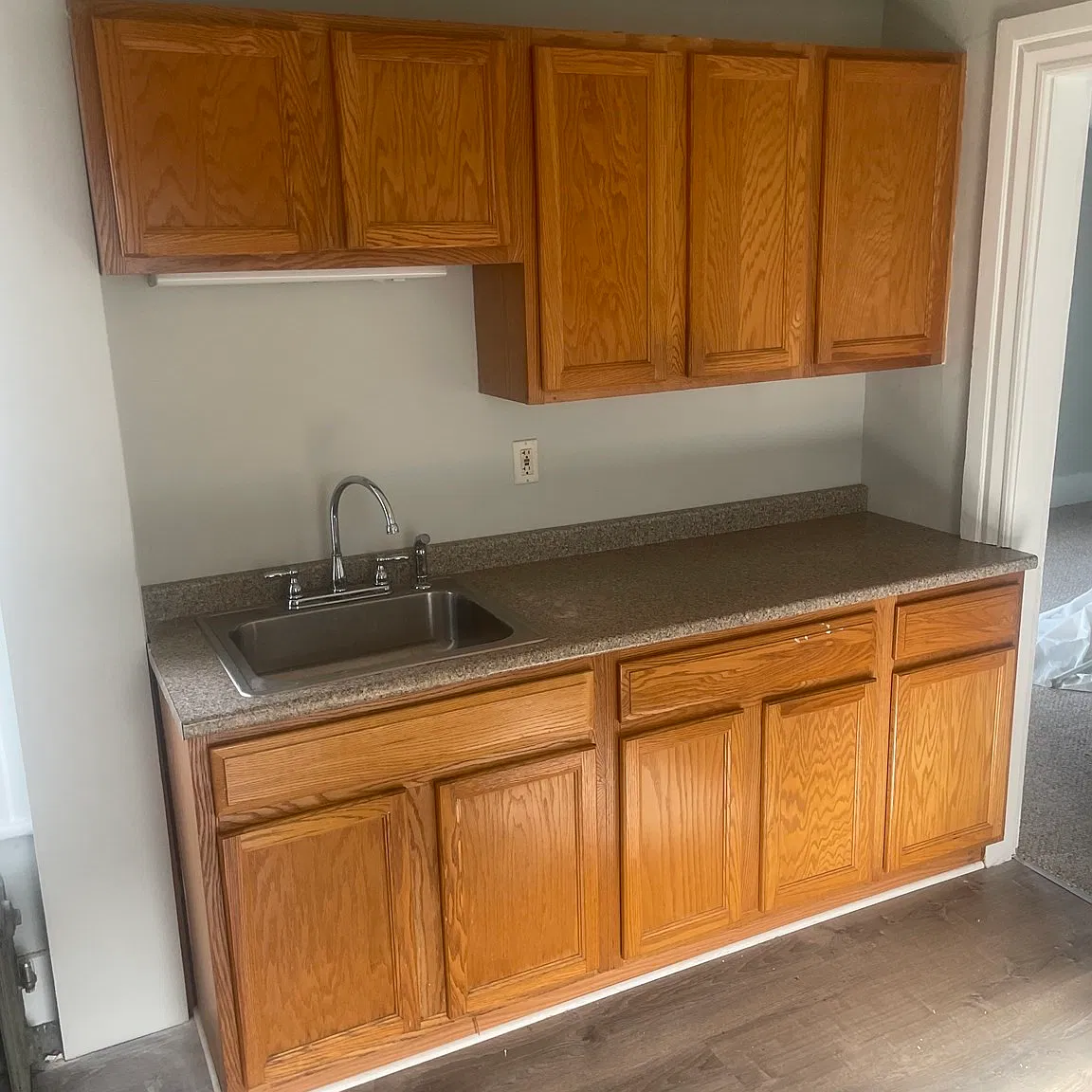 1 bed, 1.0 bath, 700 sqft, $1,650 — Photo 3