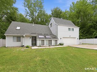 85 South Rd, Farmington, CT 06032