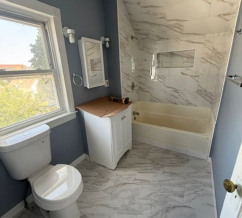 4th image of 8 Magnolia St Floor 3