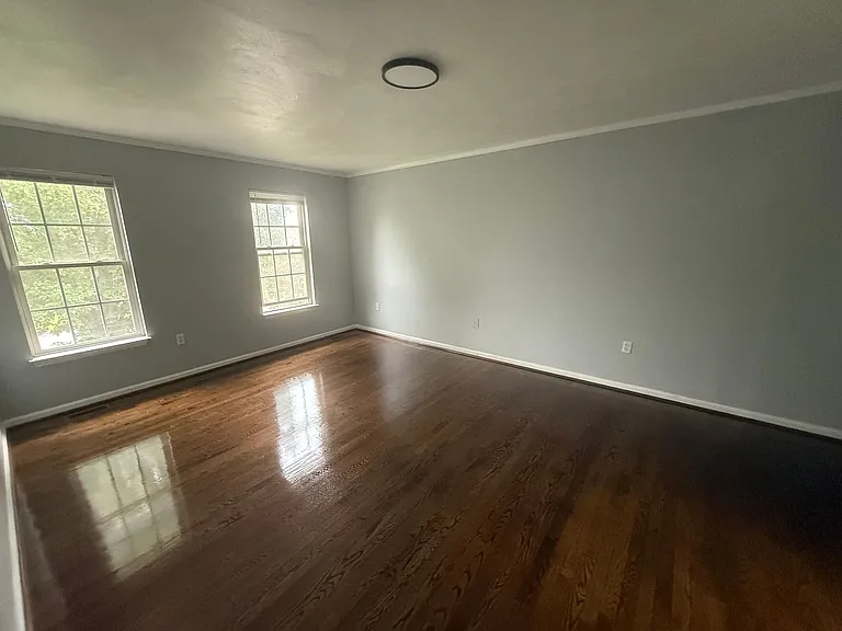 4826 Golfview Dr NE — Photo 15