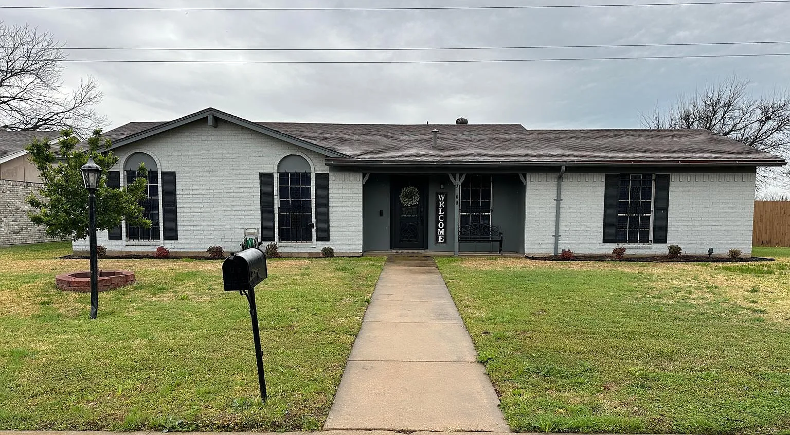 3 bed, 1211 sqft, $4,500 — Photo 1