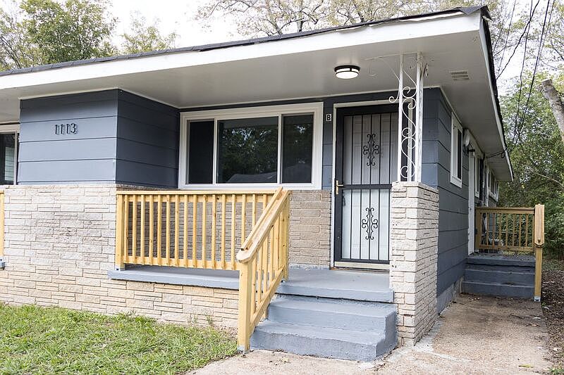 1st image of 1113 Sheridan Ave #B
