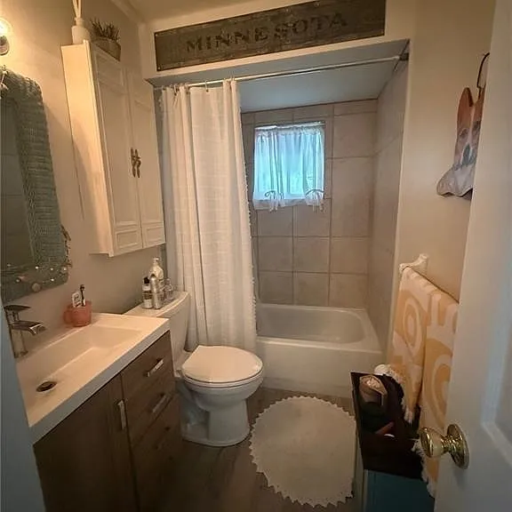 823 Courtington Ln #1 — Photo 6