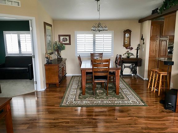 4th image of 38105 Calle Amigable