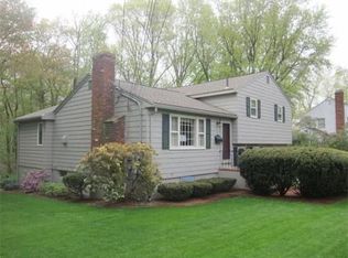 228 Shaw Farm Rd, Holliston, MA 01746