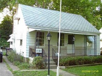 1st image of 1121 Academy Pl
