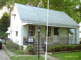 1121 Academy Pl, South Bend, IN 46616