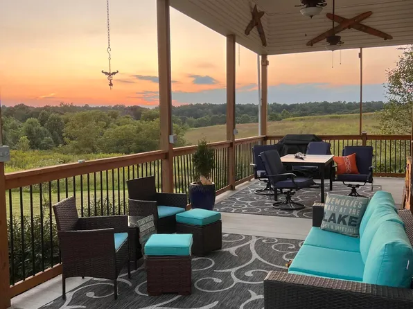 193-1383 State Highway W2, Russell Springs, KY 42642