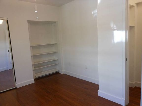 3rd image of 7726 Carlyle Ave APT 3