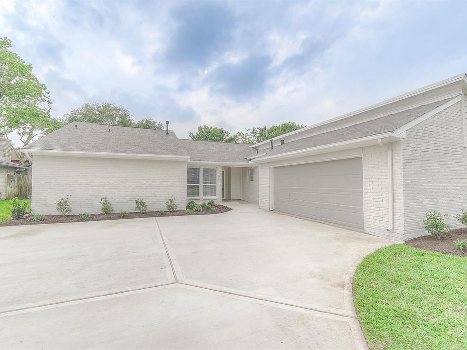 1st image of 3106 Cherry Springs Dr