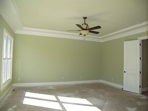 3rd image of 9324 Naples Ln