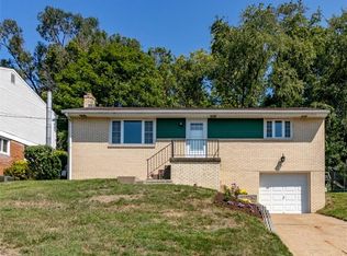 6327 Helen St, South Park, PA
