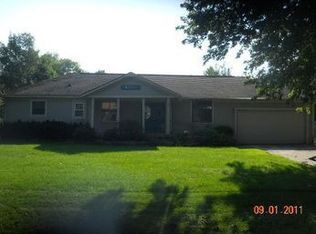 5362 Heath Ave, Clarkston, MI 48346