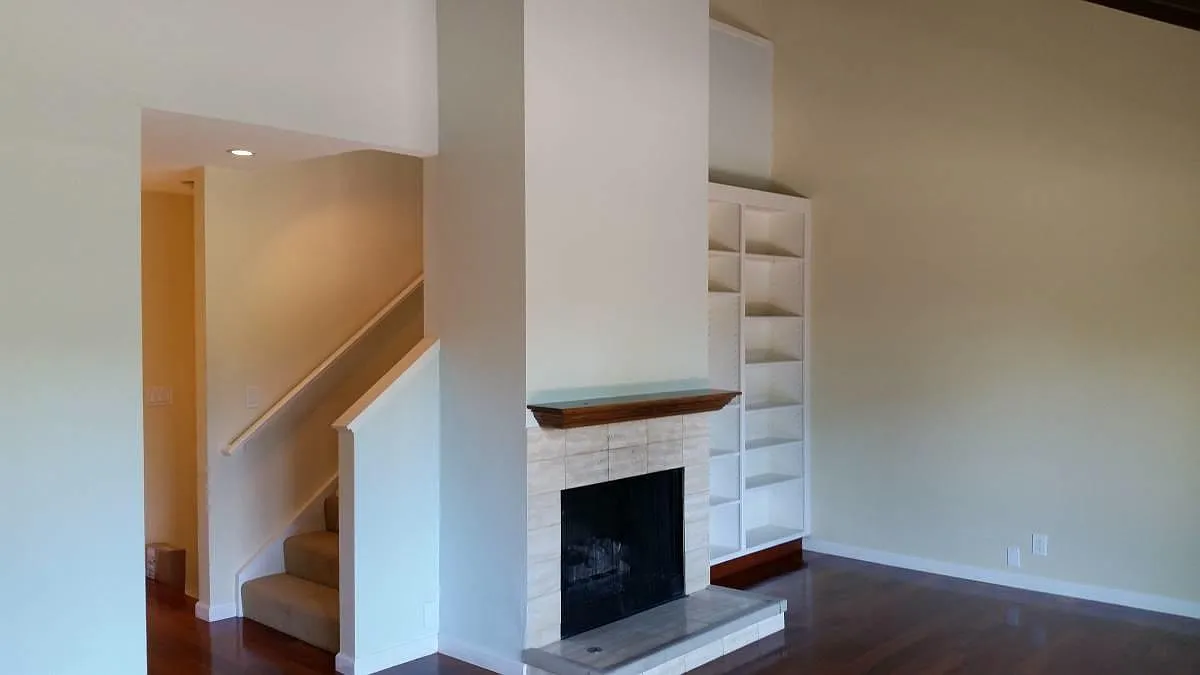 3 bed, 1570 sqft, $4,300 — Photo 3