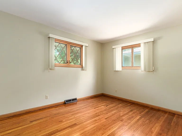 Bedroom #1