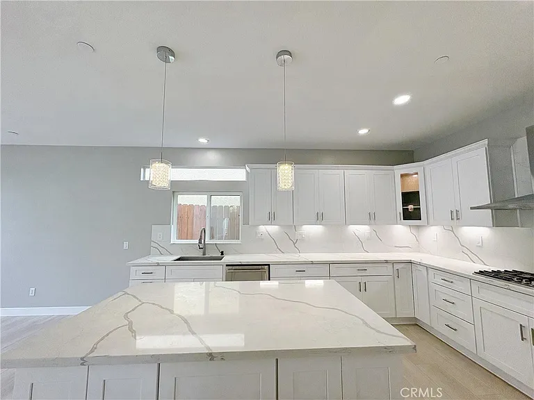 16370 Oldenburg Dr — Photo 15