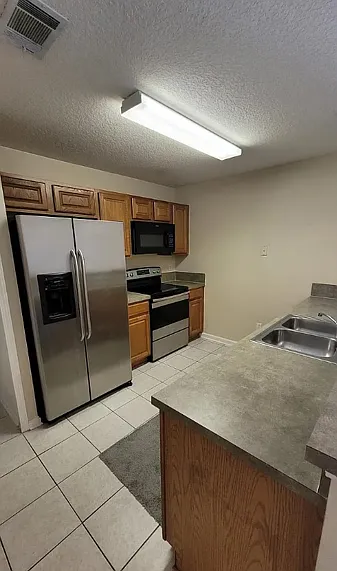 3600 Lenin Peak Ct #11 — Photo 5