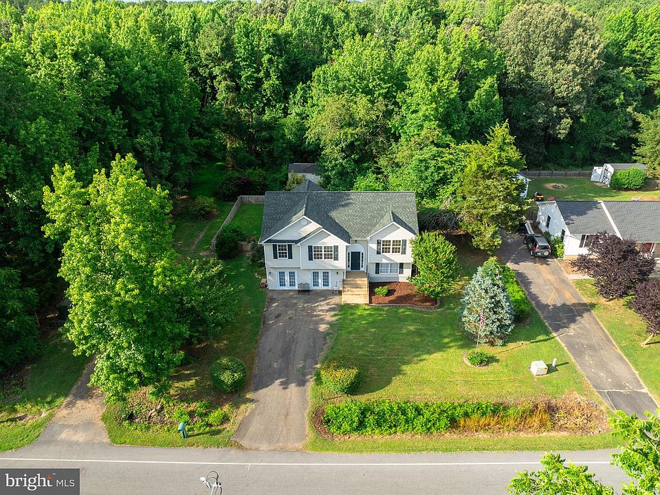 1st image of 35416 Army Navy Dr