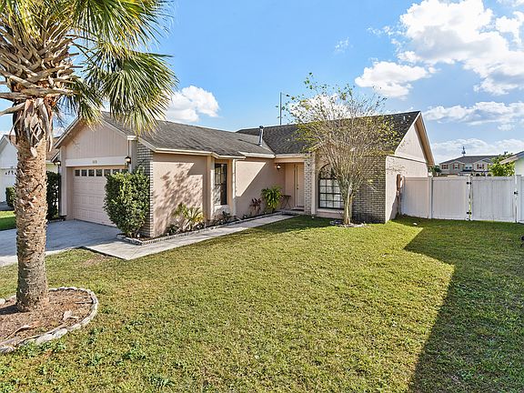 3rd image of 5232 Lonesome Dove Dr