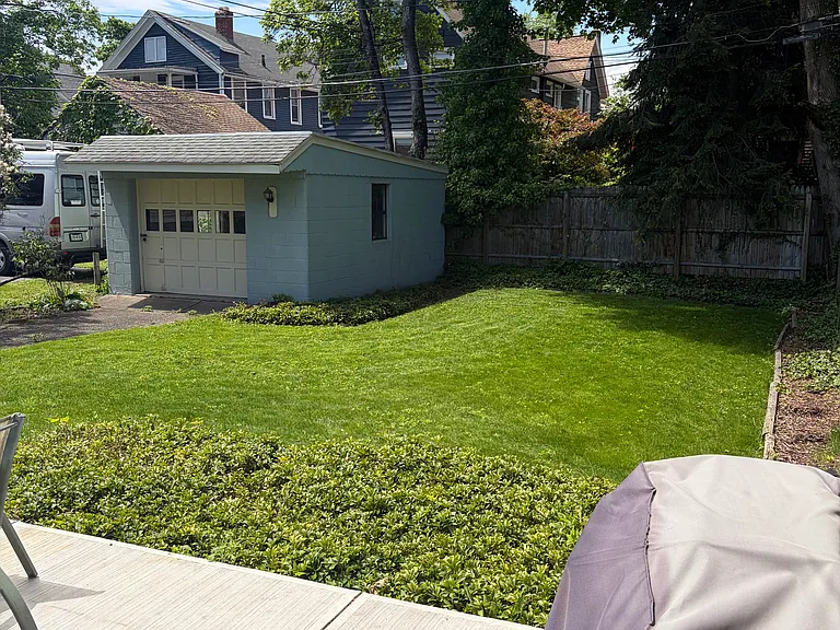 29 Rundel Park — Photo 3