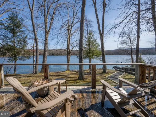 581 Skippers Point Rd, Oakland, MD 21550
