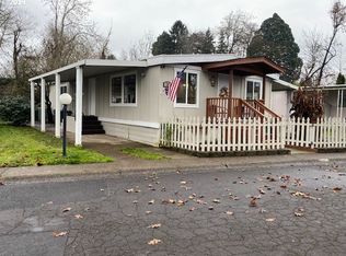 1475 Green Acres Rd SPC 20, Eugene, OR 97408