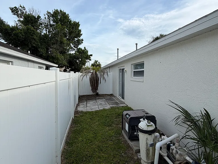 1646 Oak Hill Trl — Photo 50