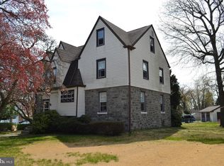 230 Springfield Rd, Aldan, PA 19018