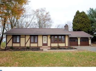2741 Leidy Rd, Gilbertsville, PA 19525