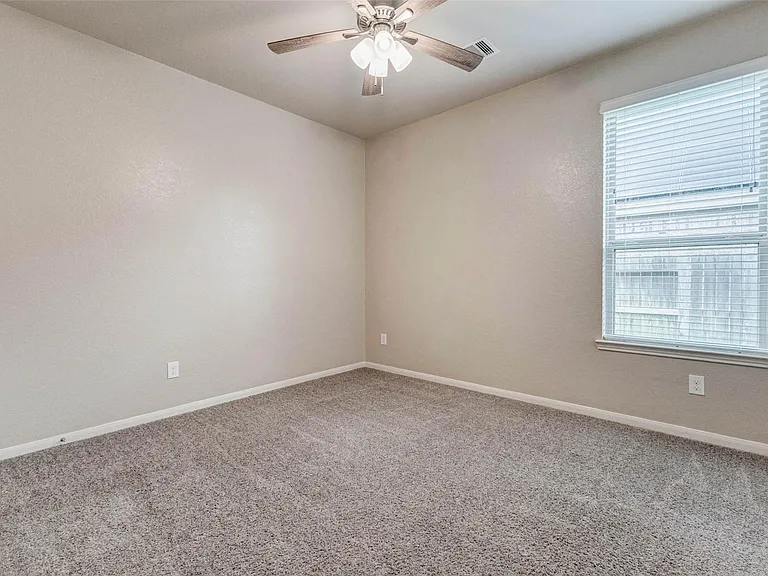 5318 Madeline Grace Dr — Photo 30