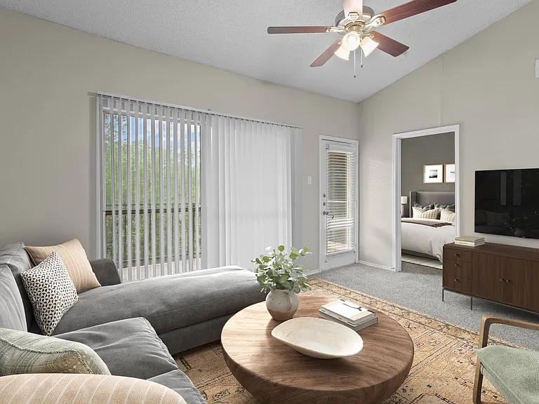 B1 | 2 Bed / 2 Bath | 1,011 Sq Ft
