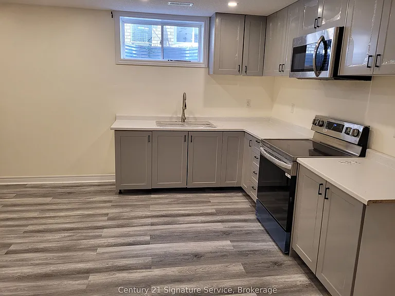31 Maryann Ln #BASEMENT — Photo 3