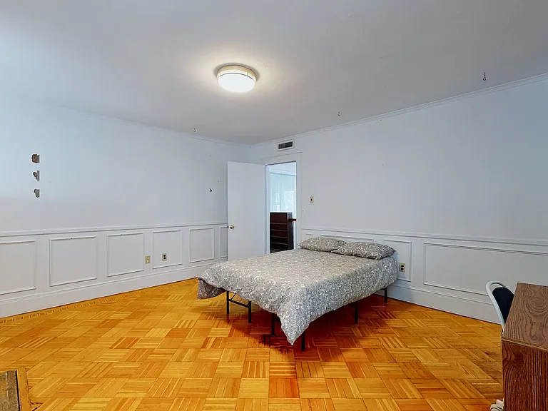 38 Trumbull St — Photo 48
